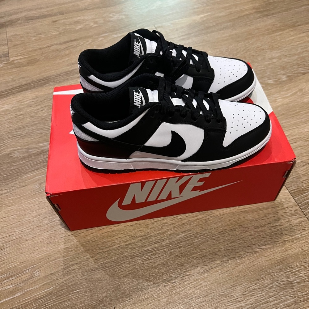 Nike Dunk Low Retro "White/Black" - Picture 4 of 10